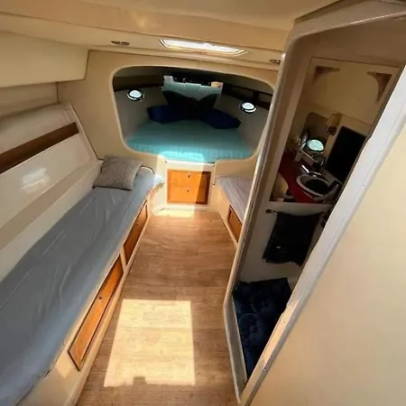 Hotel na wodzie Clarissa 5 Stelle *